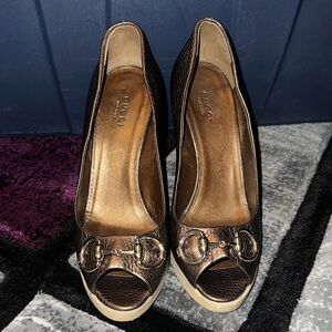 Gucci Bronze Brown Leather Peep-Toe Pumps with Horsebit
